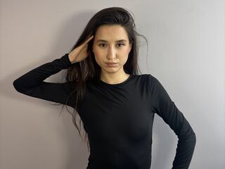 MirelNaomi