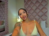 Tender, sweet, and very flirtatious. I love to conquer with my smile, my natural charm, and a personality that mixes sweetness with a touch of mischief. I enjoy creating special connections, sharing good moments, and making every encounter unforgettable.