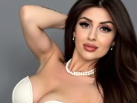 If you like sensual and passionate women, you are in the right place. I love living to the fullest, I love music, flowers, holidays and sweet kisses all over my body... Treat me like a princess and you will become my king. Then I will fulfill your every fantasy...