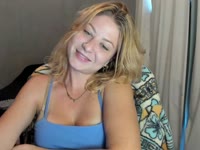 I’m Esmeralda, 27 years old, a mix of good conversations and naughty fantasy. I’m curious, fun, and love chats that get hotter and hotter. I adore men who spoil me, have humor, and aren’t afraid to be a little naughty. Will you dare to discover me?