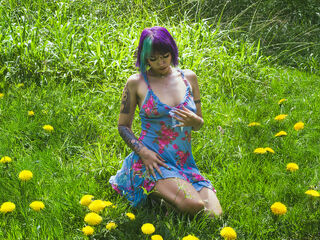 hot cam girl masturbating with dildo KimWexler