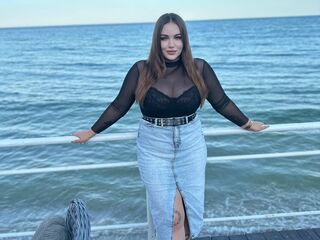 webcamgirl LeillaTvin