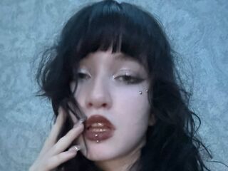 chatroom LouisePerrish