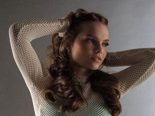naughty camgirl masturbating with dildo MalkovaNatasha