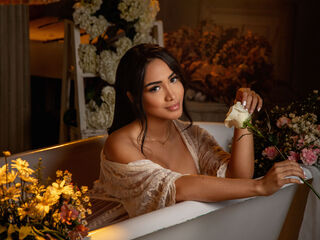 striptease cam Melina