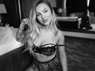 hardcore web cam Nicole
