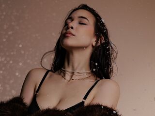 camgirl masturbating with sextoy RosalindaTopacio