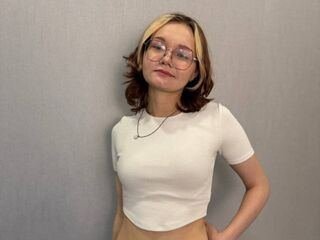 hot girl webcam video ShemikaDestro