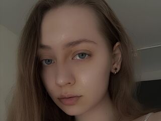 nude camgirl picture EllieCornfield