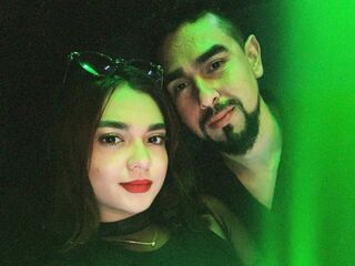sexy webcam couple photo CrisAndDanna