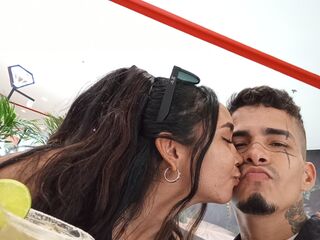 hot videochat couple DianaAndJoe