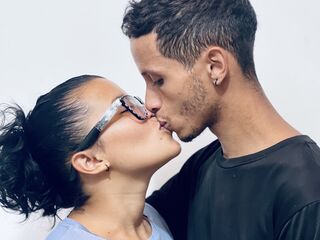 camgirl blowjob cam LuisaAndVictor