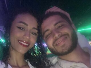 couple cam MaxandAbby