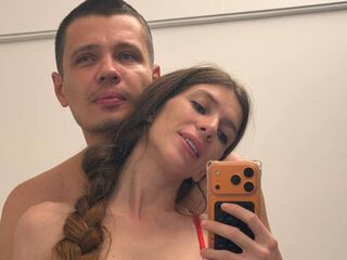 livesex oral MissAndKis