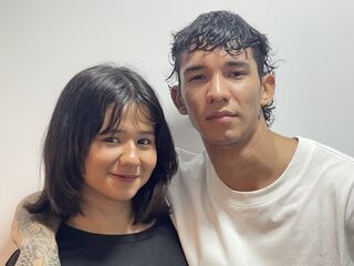 nude webcam couple picture OwenAndShopie