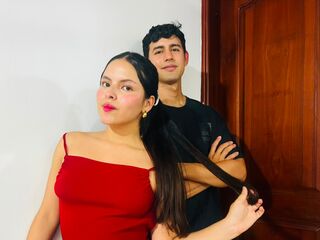 hot videochat couple SaraAndrex