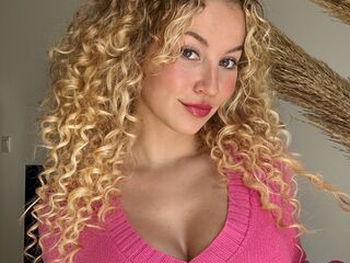 femdom cam sex KarolinaRomero
