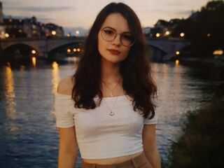 bizarre fetish livecam MazeHistoria