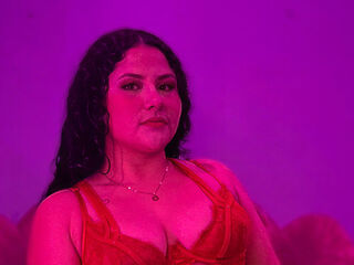 sex slave chat room leonelaMessy
