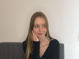 masturbating webcamgirl AbigailLee