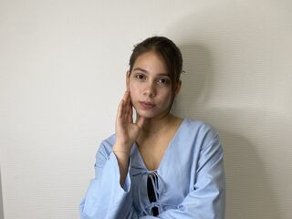 jasmin porn webcam AlishiaCowlin