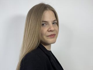 live webcam performer AltheaOrrico