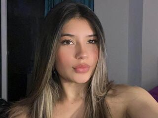naked girl with webcam masturbating with dildo AmberCamacho
