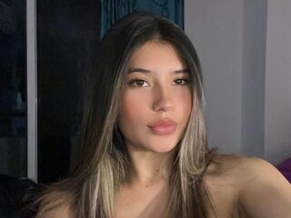 girl chatroom AmberCeballos