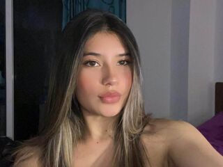 live webcam performer AmberEdward