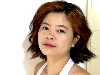 masturbating camgirl AmoraVera