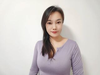 camwhore video AnikaJunko