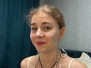 live webcam performer AnnaMartt