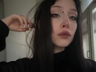 nude webcamgirl picture AriAmane