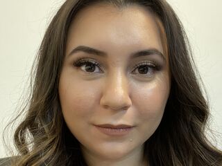 naked camgirl masturbating AriaHast