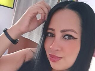 webcamgirl chatroom AshleyMontenegro
