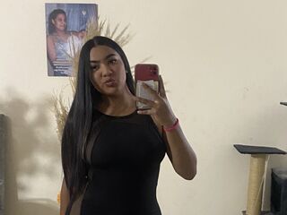 livechat AyannaGill