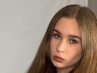 camslut webcam video BaileyGagnon