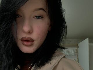nude cam girl photo BellaRoyz