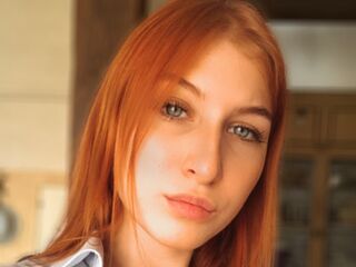 webcam babe chatroom BonnieCrook