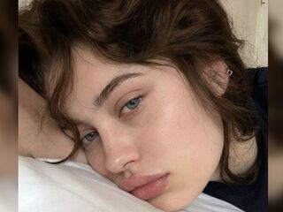 fingering girl cam picture BrettOpher