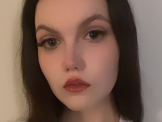 beautiful girl cam BrittaAmrine