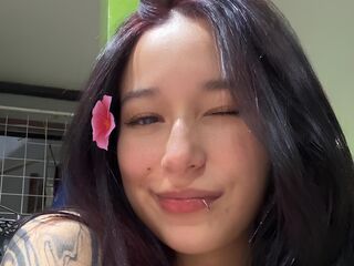 nude cam CamiLewit