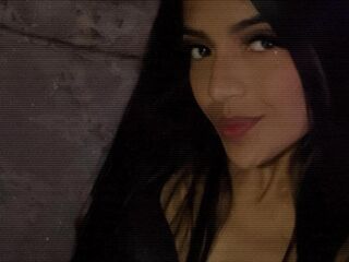 chatroom webcam picture CamyRoux