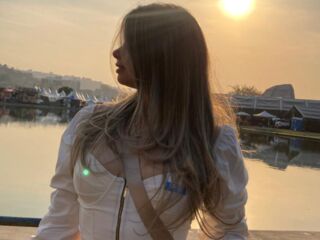 naked webcamgirl video CarlotaNicols
