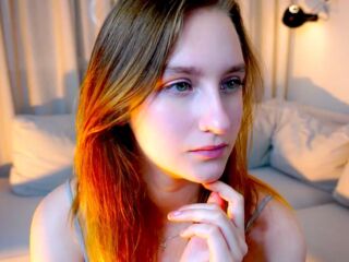 masturbating cam girl CarlynDallman