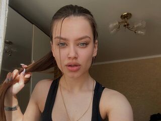 dity cam show CarmenWilliams