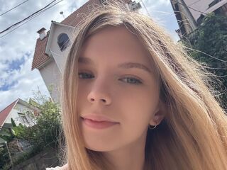 hot girl cam ChloeFruye