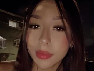 live striptease ChristeStevenn