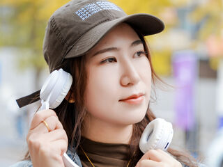 cyber sex chat room ClaraElla