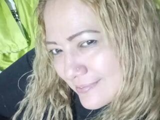 anal cam ClauMills